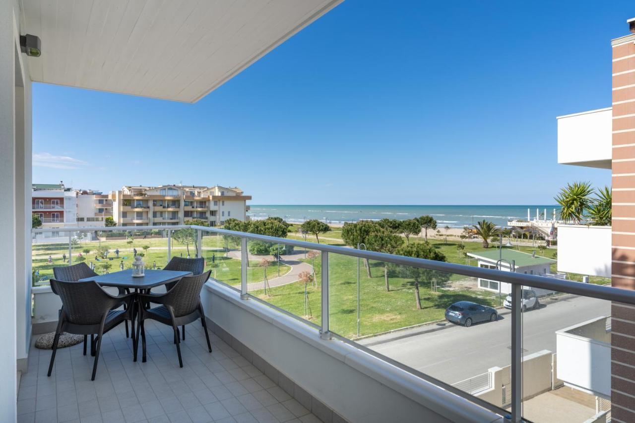 Residenze Roscioli Lejlighedshotel Roseto Degli Abruzzi Eksteriør billede