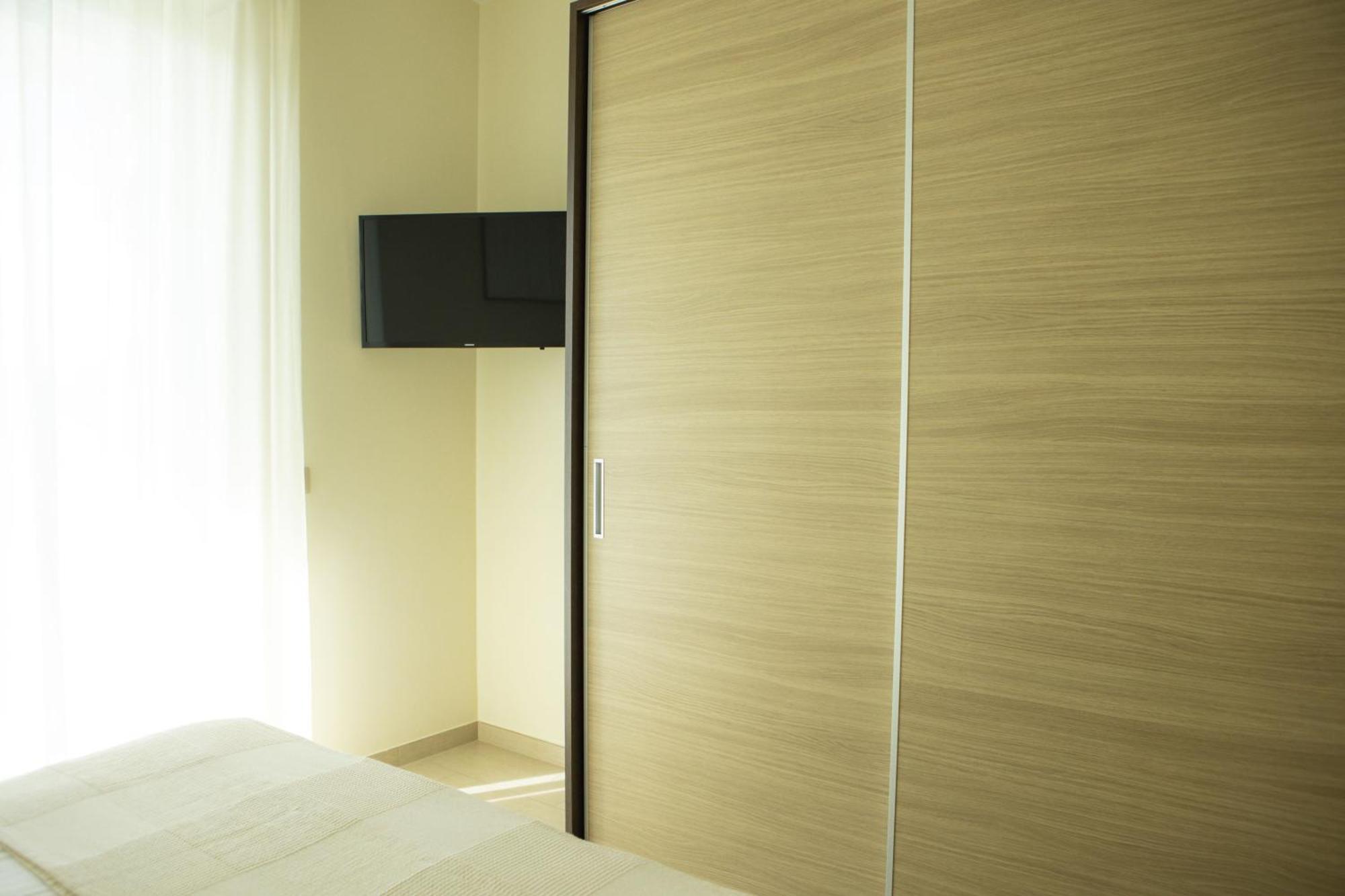 Residenze Roscioli Lejlighedshotel Roseto Degli Abruzzi Eksteriør billede